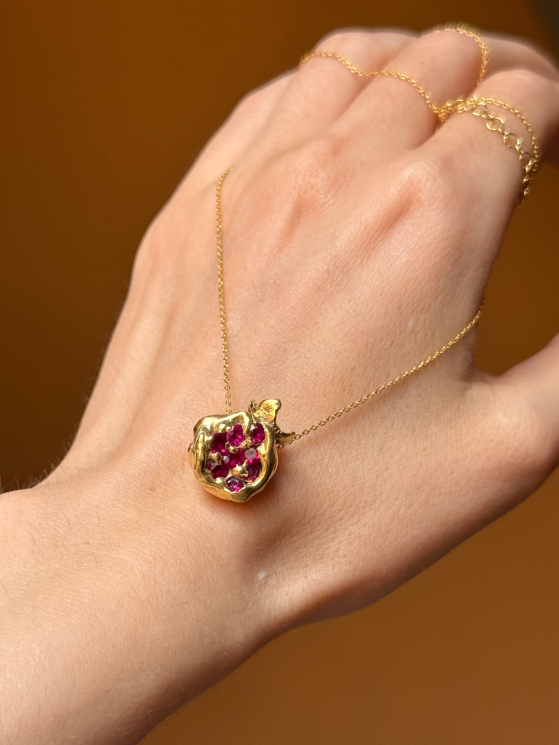 Pomegranate Pendant Wax Modeling Workshop
