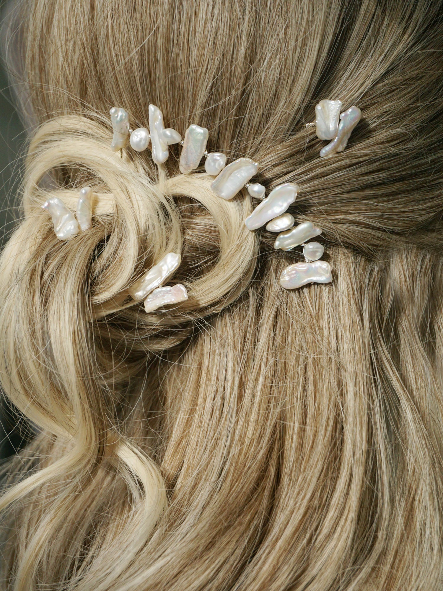Doris Cluster Pearl Hairpin Set